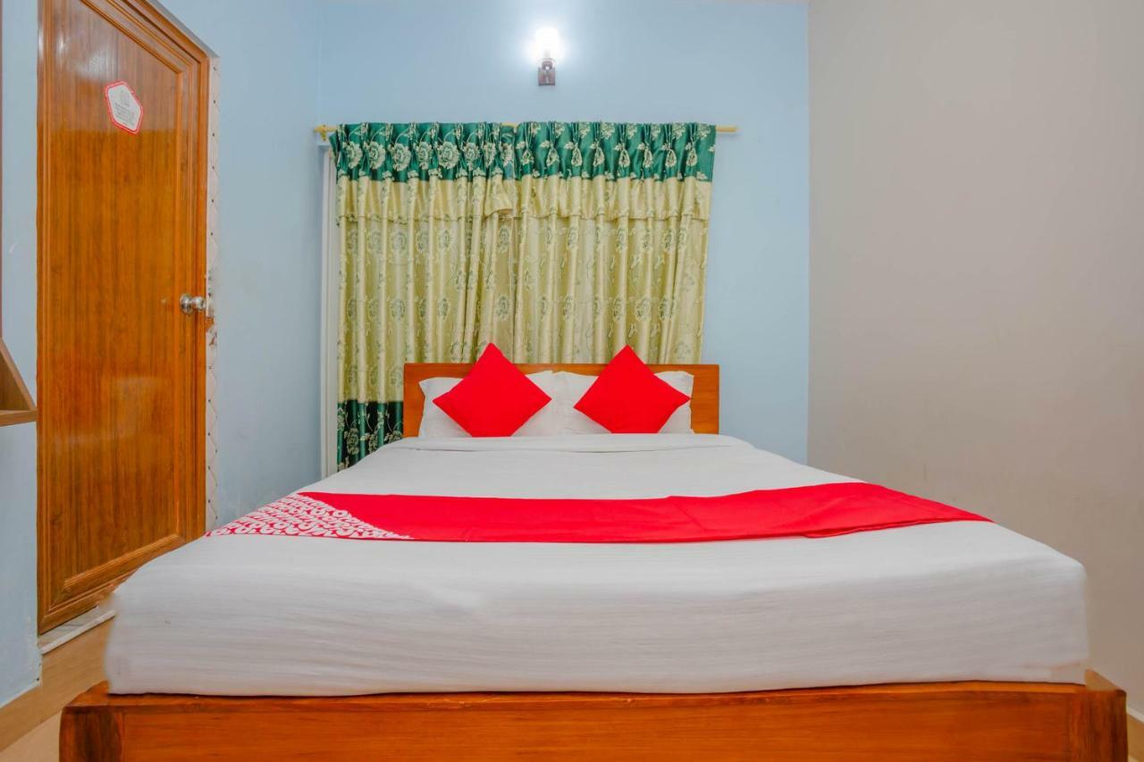 Oyo 575 Api Suites Pokhara Kültér fotó