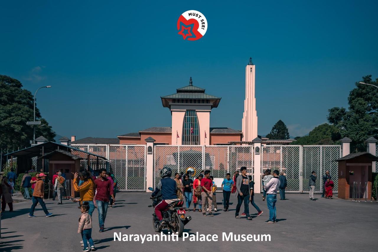 Oyo 575 Api Suites Pokhara Kültér fotó